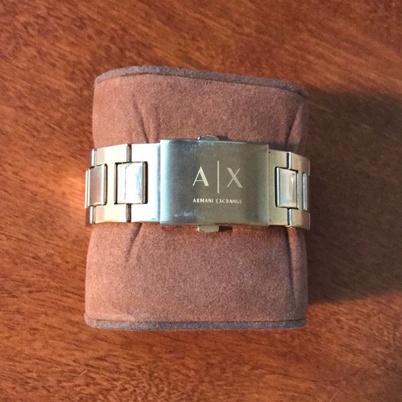 Armani Exchange Watch, with links, box, and price tag - Picture 5 of 7
